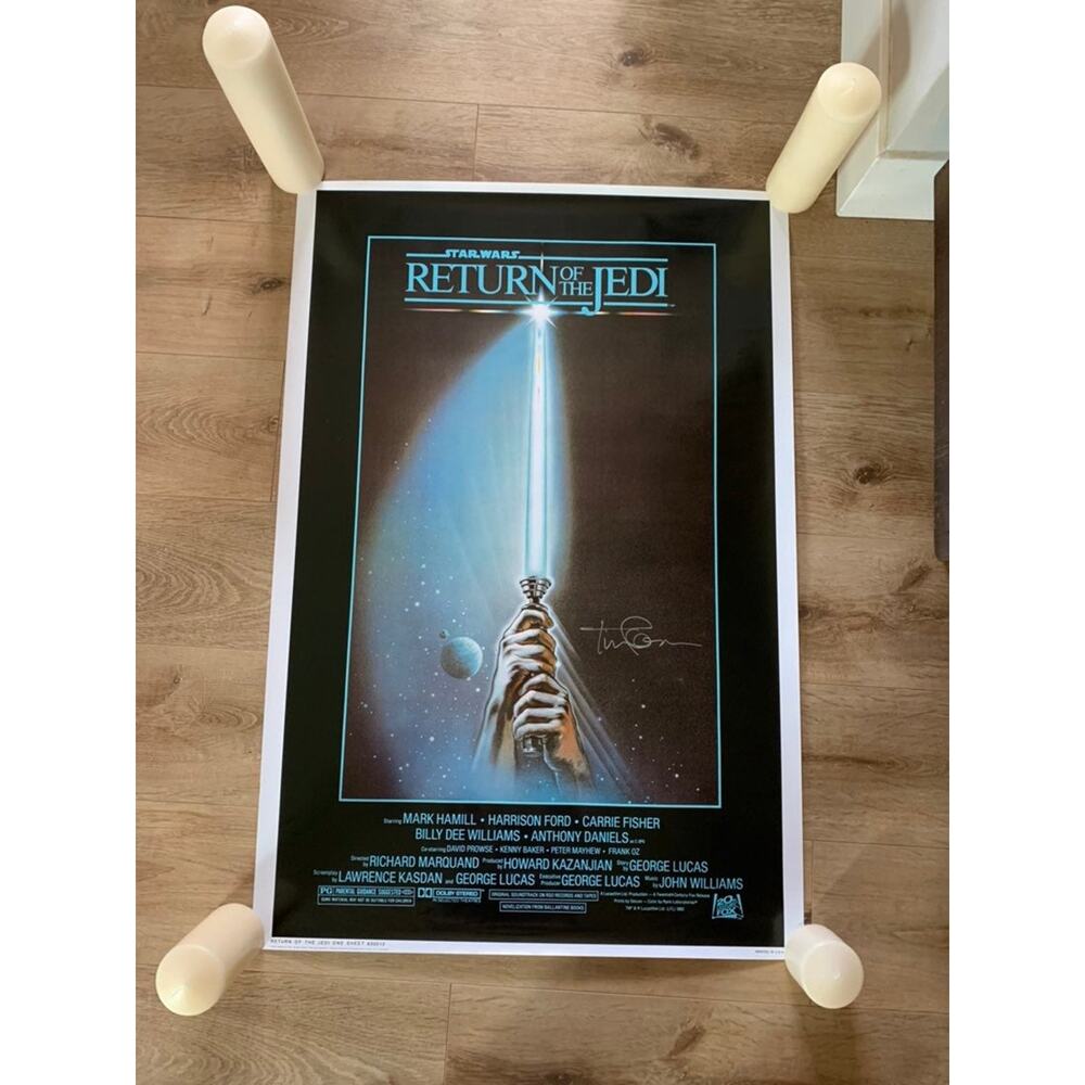 Signed "Star Wars: Return of the Jedi" Movie Poster 27"x40" *READ